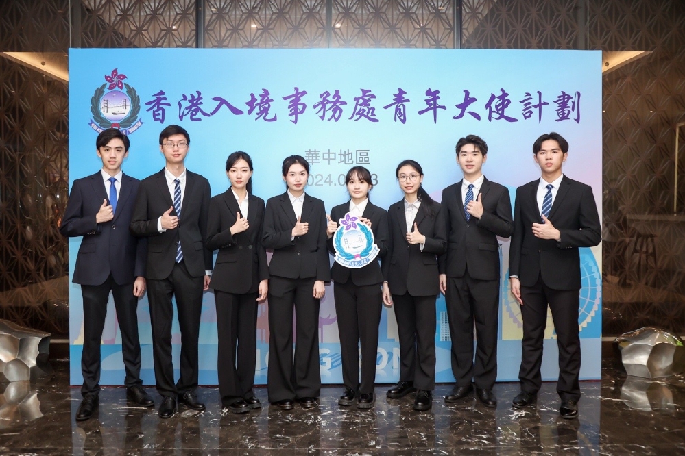 cee0a1f5e9ba4695ed992bdca6096b8d